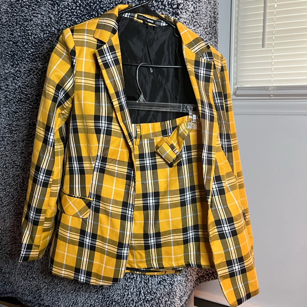 FASHION NOVA 💛 SIZE: S  MATCHING SET